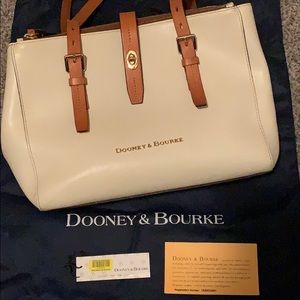 COPY - Dooney & Bourke shoulder bag